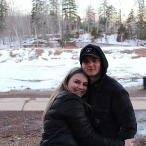 Meet your Posher, Dominique